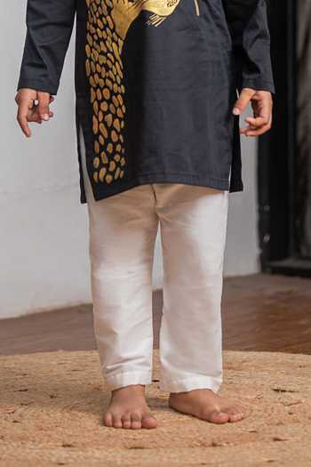 Shop Lil Angels Black Cotton Cheetah Hand Painted Kurta Set Online at Aza Fashions Shop_Lil Angels_Black Cotton Cheetah Hand Painted Kurta Set _Online_at_Aza_Fashions