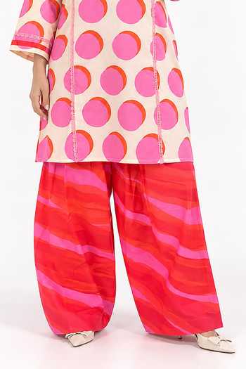 Shop Poppi Pink Cotton Round Neck Floral Print Kurta And Farshi Salwar Set Online at Aza Fashions Shop_Poppi_Pink Cotton Round Neck Floral Print Kurta And Farshi Salwar Set _Online_at_Aza_Fashions