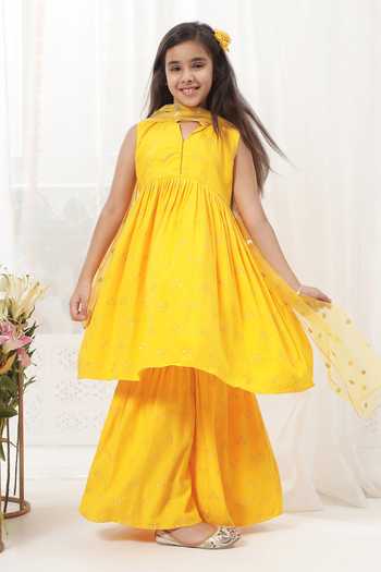 Shop_Little Bansi_Yellow Cotton Embroidered Kurta Sharara Set _Online_at_Aza_Fashions
