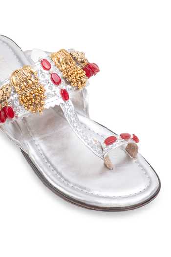 5elements Silver Gulraiz Embellished Kolhapuri Heels at Aza Fashions 5elements_Silver Gulraiz Embellished Kolhapuri Heels _at_Aza_Fashions