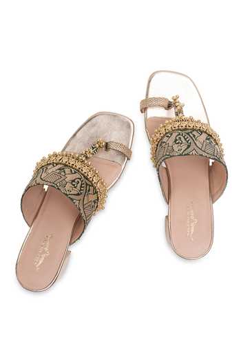 Buy_5elements_Gold Mehrasa Woven Heels _Online_at_Aza_Fashions