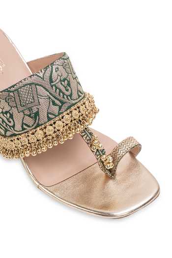 Shop_5elements_Gold Mehrasa Woven Heels 