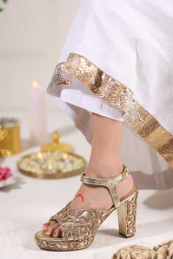 5elements Shehzaadi Floral Embroidered Heels