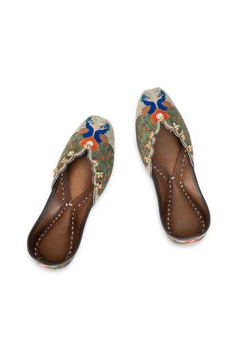Shop 5elements Grey Mayurakshi Embroidered Juttis Online at Aza Fashions Shop_5elements_Grey Mayurakshi Embroidered Juttis _Online_at_Aza_Fashions
