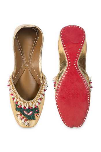5elements_Gold Gulposh Embroidered Juttis _at_Aza_Fashions