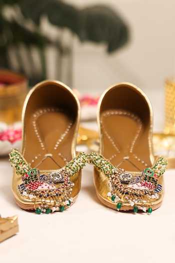 5elements Zehra Embellished Juttis