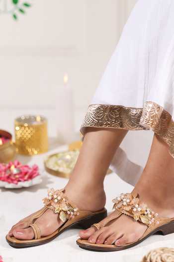 5elements Noorza Beige Kolhapuri Flats