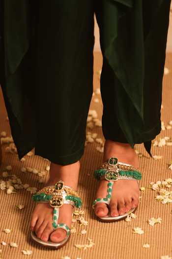 Shop_5elements_Silver Aabroo Embellished Kolhapuri Flats 
