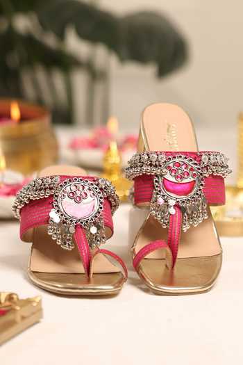 5elements Raqsheel Embellished Heels