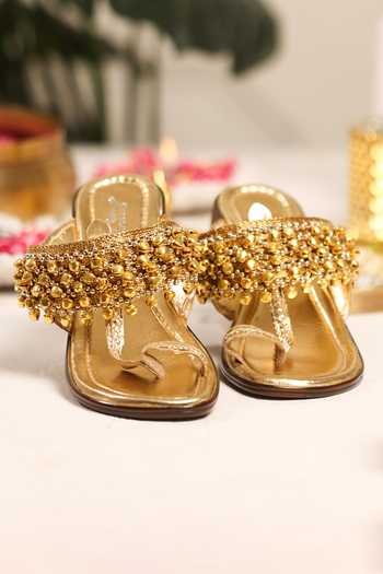 5elements Zarqash Ghungroo Embellished Kolhapuri Flats