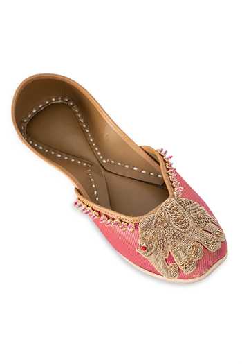 Buy_5elements_Pink Gulraaz Zari Embroidered Juttis _Online_at_Aza_Fashions