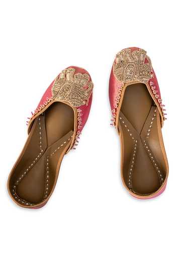 Shop_5elements_Pink Gulraaz Zari Embroidered Juttis _Online_at_Aza_Fashions