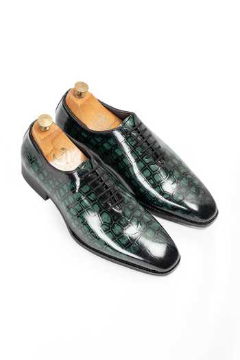 Domani Draco Patina Leather Wholecut Shoes 