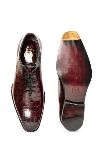 Shop Domani Wine Draco Patina Leather Wholecut Shoes Online at Aza Fashions Shop_Domani_Wine Draco Patina Leather Wholecut Shoes _Online_at_Aza_Fashions