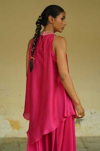 Deep Thee Neckline Embroidered Kurta & Pant Set