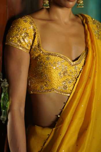 Deep Thee Yellow Organza, Shantoon Sweetheart Neck Embroidered Saree With Blouse Online at Aza Fashions Deep Thee_Yellow Organza, Shantoon Sweetheart Neck Embroidered Saree With Blouse _Online_at_Aza_Fashions