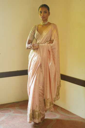 Deep Thee Silk Embroidered Saree With Blouse