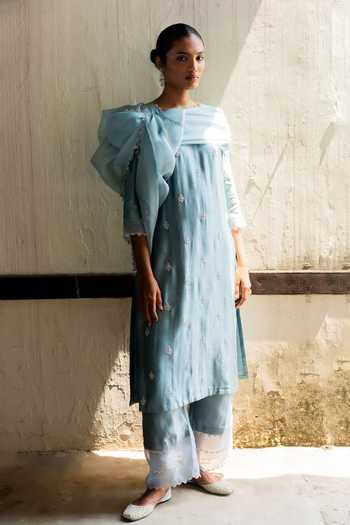 Deep Thee Hand Embroidered Kurta Set