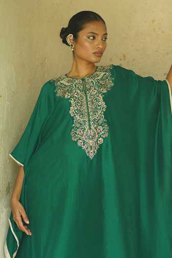 Deep Thee_Emerald Green Silk Placement Embroidered Kaftan _Online_at_Aza_Fashions