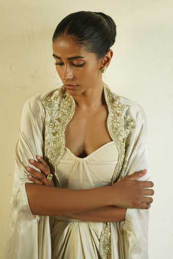 Shop_Deep Thee_Ivory Silk, Shantoon Sweetheart Neck Embroidered Cape Skirt Set _Online_at_Aza_Fashions