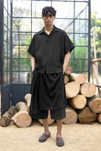 Dash And Dot Black Linen Boxy Shirt at Aza Fashions Dash And Dot_Black Linen Boxy Shirt _at_Aza_Fashions