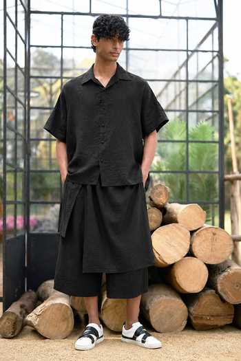 Dash and Dot Black Polyester Drape Panel Crop Pant at Aza Fashions Dash and Dot_Black Polyester Drape Panel Crop Pant _at_Aza_Fashions