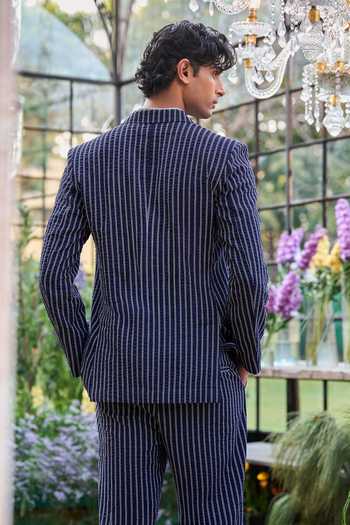 Dash and Dot Seersucker Stripe Print Suit Set 