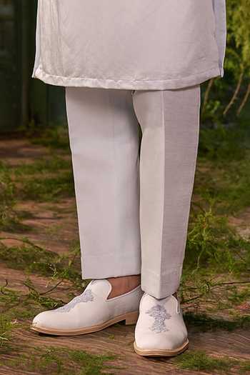 Jigar & Nikita_Grey Satin Shah Of Lavender Kurta Set _Online_at_Aza_Fashions
