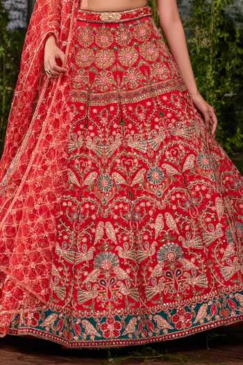 Shop Jigar & Nikita Red Silk, Tulle Sweetheart Neck Udaan The Bird Of Hope Bridal Lehenga Set Online at Aza Fashions Shop_Jigar & Nikita_Red Silk, Tulle Sweetheart Neck Udaan The Bird Of Hope Bridal Lehenga Set _Online_at_Aza_Fashions