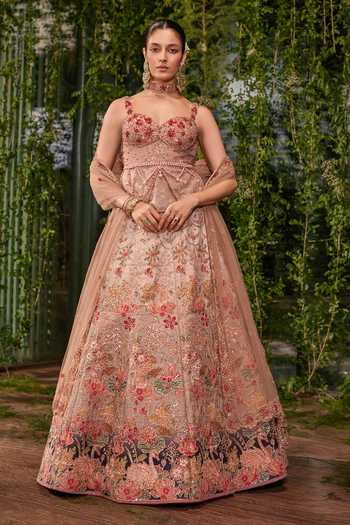 Jigar & Nikita Pankhuri The Floral Garce Lehenga Set 