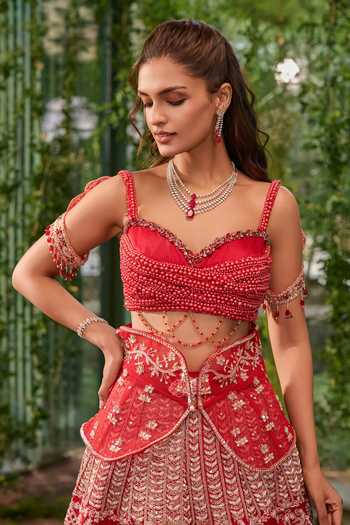 Buy Jigar & Nikita Red Silk, Tulle Sweetheart Neck Raga The Scarlet Heirloom Lehenga Set Online at Aza Fashions Buy_Jigar & Nikita_Red Silk, Tulle Sweetheart Neck Raga The Scarlet Heirloom Lehenga Set _Online_at_Aza_Fashions