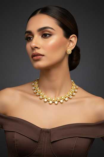 Minaki Kundan Embellished Necklace Set