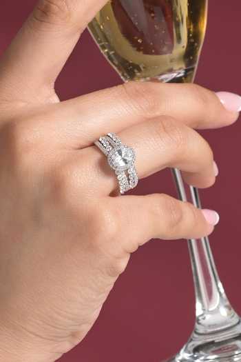 Prihan Luxury Jewelry Stone Studded Ring 