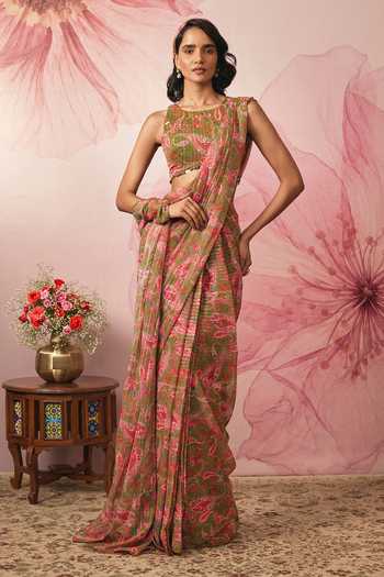 Vana Ethnics Paisley Print Pre-Draped Saree With Blouse