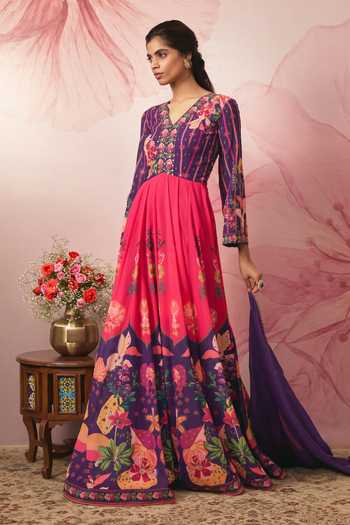Vana Ethnics Purple Georgette V-neck Floral Print Color Block Anarkali With Dupatta at Aza Fashions Vana Ethnics_Purple Georgette V-neck Floral Print Color Block Anarkali With Dupatta _at_Aza_Fashions
