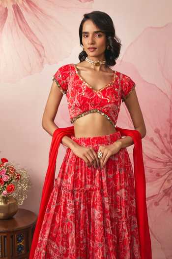 Buy Vana Ethnics Red Chiffon, Lurex V-neck Paisley Print Gathered Lehenga Set Online at Aza Fashions Buy_Vana Ethnics_Red Chiffon, Lurex V-neck Paisley Print Gathered Lehenga Set _Online_at_Aza_Fashions