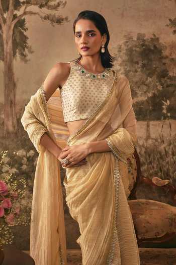 Buy Vana Ethnics Gold Tissue, Jacquard, Shantoon High Metallic Pre-pleated Saree With Blouse Buy_Vana Ethnics_Gold Tissue, Jacquard, Shantoon High Metallic Pre-pleated Saree With Blouse