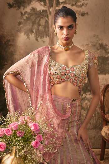 Shop Vana Ethnics Pink Tissue Sweetheart Neck Dusty Rose Metallic Lehenga Set Online at Aza Fashions Shop_Vana Ethnics_Pink Tissue Sweetheart Neck Dusty Rose Metallic Lehenga Set _Online_at_Aza_Fashions