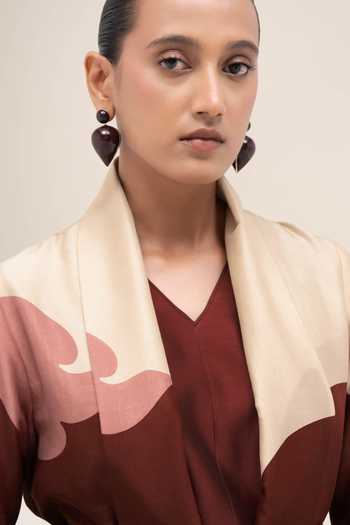 Shop_Ampm_Red Chanderi V-neck, Yes Ghubar Abaya Set 