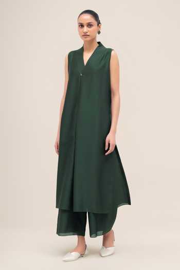 Ampm Green Chanderi, Silk Organza Shawl Neck Rinat Jacket Palazzo Set at Aza Fashions Ampm_Green Chanderi, Silk Organza Shawl Neck Rinat Jacket Palazzo Set _at_Aza_Fashions