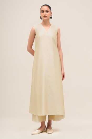 Buy_Ampm_Ivory Chanderi Mandarin Collar Rida Jacket Palazzo Set 