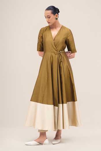 Ampm_Olive Green Chanderi V-neck Alizeh Dress _Online_at_Aza_Fashions