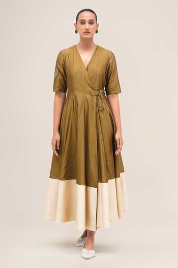 Ampm_Olive Green Chanderi V-neck Alizeh Dress _at_Aza_Fashions