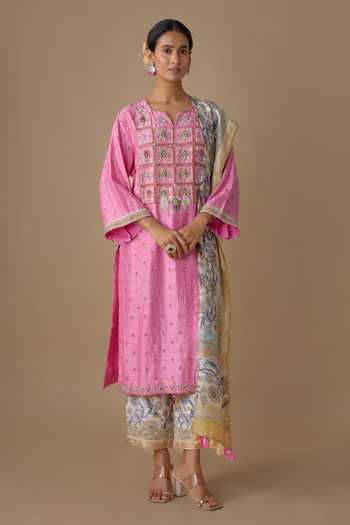 Sheeshakari Mirror Embroidered Kurta Set 