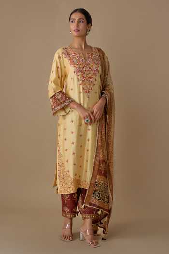 Sheeshakari_Cream Silk Split V-neck Hand Embroidered Kurta Set _Online_at_Aza_Fashions