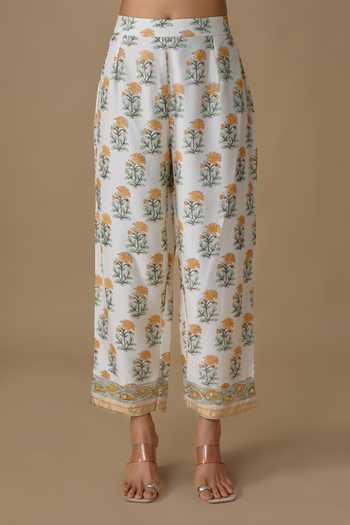Buy_Sheeshakari_Green Silk V-neck Dabka Embroidered Kurta Set _Online_at_Aza_Fashions