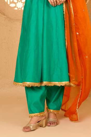 Saina Kapoor Green Cotton, Organza, Chanderi, Viscose Keyhole Neck Sequin Work Anarkali Set Online at Aza Fashions Saina Kapoor_Green Cotton, Organza, Chanderi, Viscose Keyhole Neck Sequin Work Anarkali Set _Online_at_Aza_Fashions