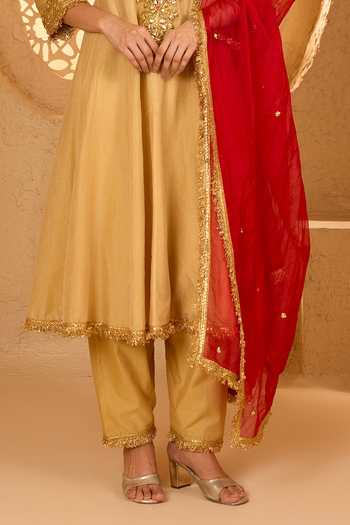 saina kapoor Beige Cotton, Organza, Chanderi, Viscose Keyhole Moti Embroidered Anarkali Set Online at Aza Fashions saina kapoor_Beige Cotton, Organza, Chanderi, Viscose Keyhole Moti Embroidered Anarkali Set _Online_at_Aza_Fashions