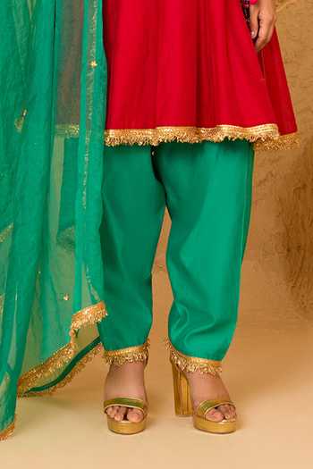 saina kapoor Red Cotton, Organza, Chanderi, Viscose Round Neck Embroidered Short Anarkali Set Online at Aza Fashions saina kapoor_Red Cotton, Organza, Chanderi, Viscose Round Neck Embroidered Short Anarkali Set _Online_at_Aza_Fashions