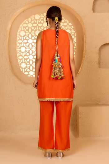 saina kapoor Gota Patti Embroidered Kurta Set 
